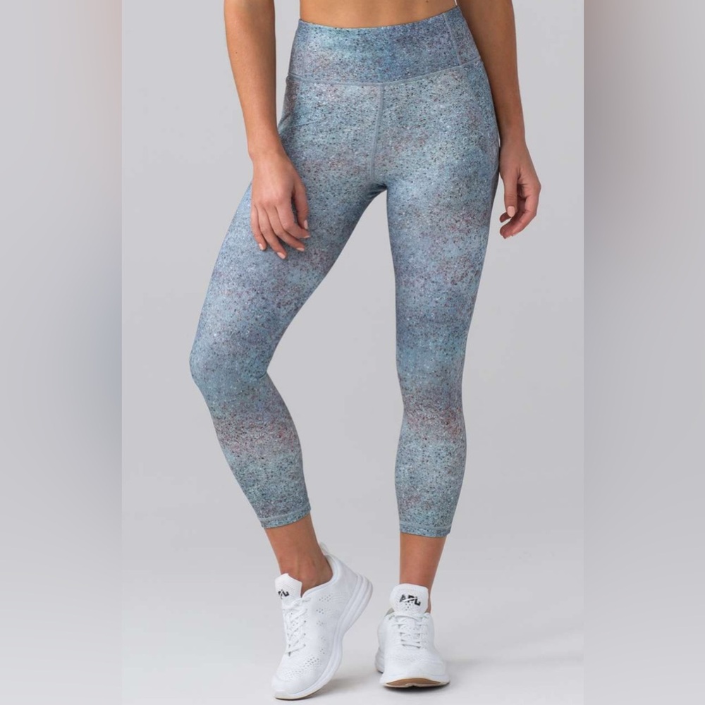 Lululemon Final Lap Leggings Sz 4 Multicolor 22” Inseam